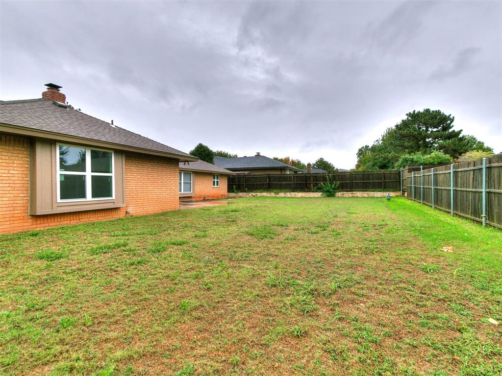8232 Nw 100th Street Property Photo 44