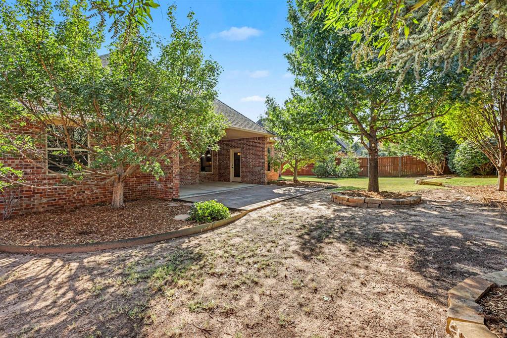 2237 Waterford Lane Property Photo 38