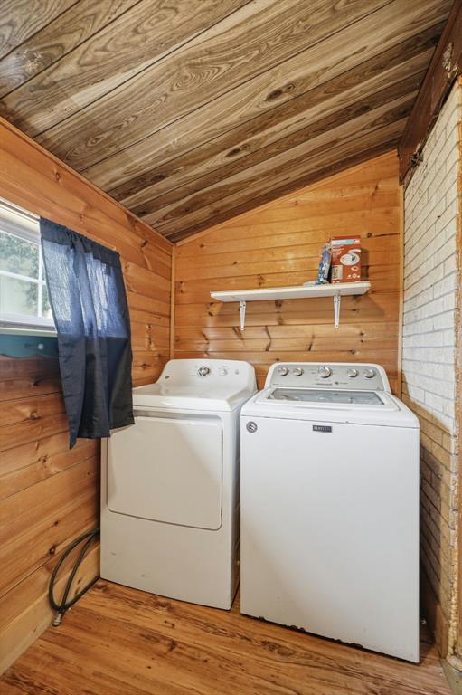 1021 E Walnut Street Property Photo 19