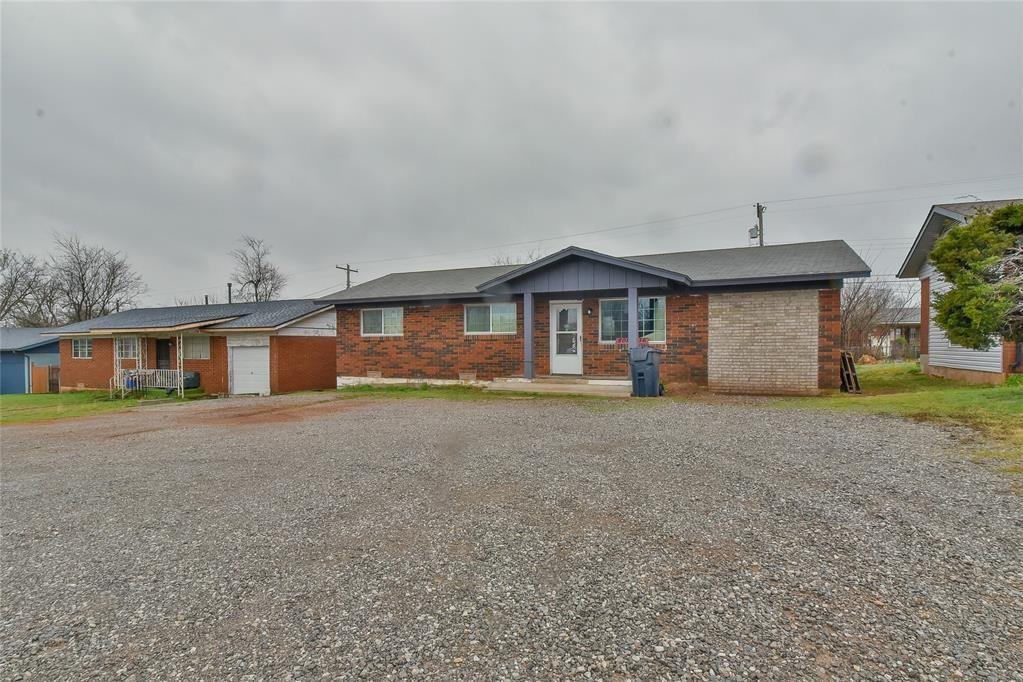 808 Ne 36th Street Property Photo 3