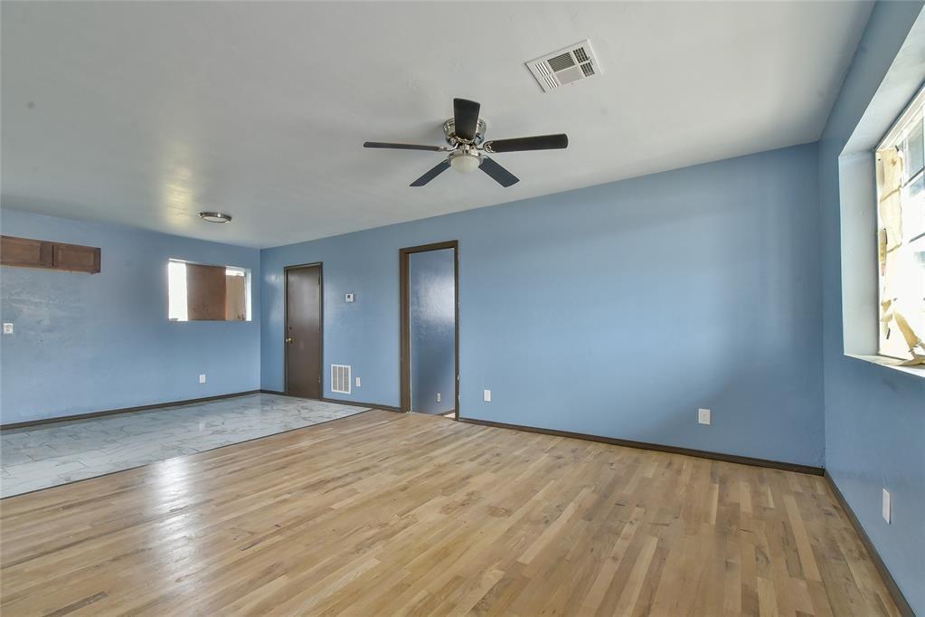 808 Ne 36th Street Property Photo 5