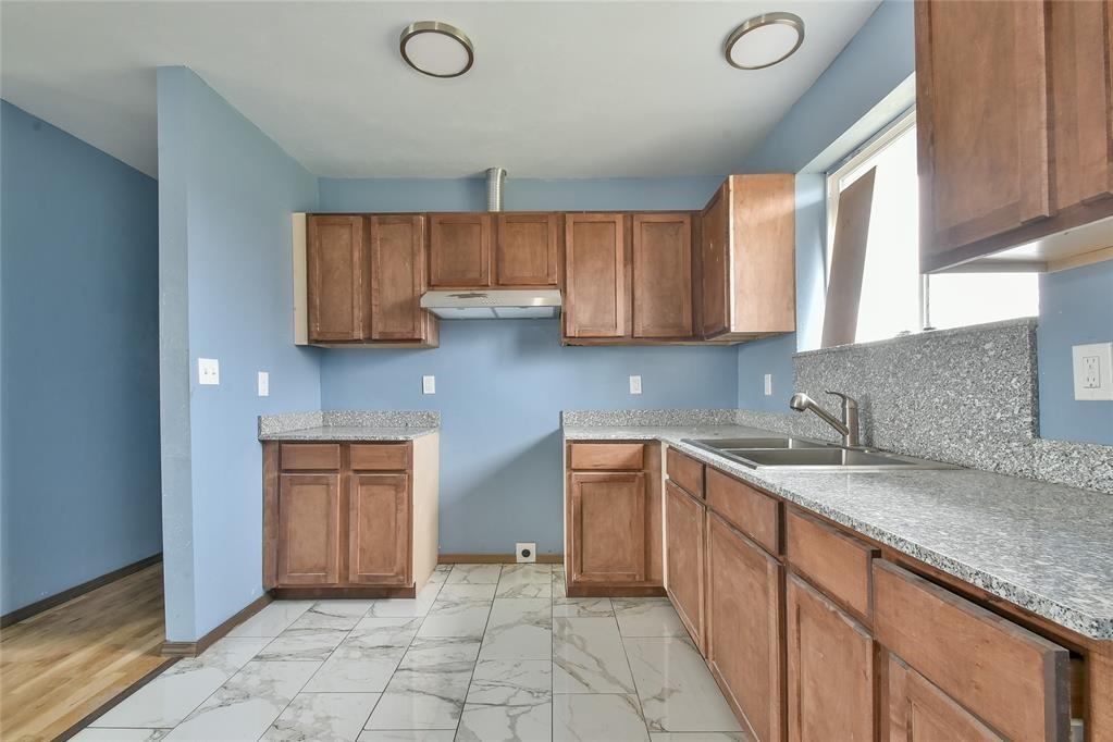 808 Ne 36th Street Property Photo 10