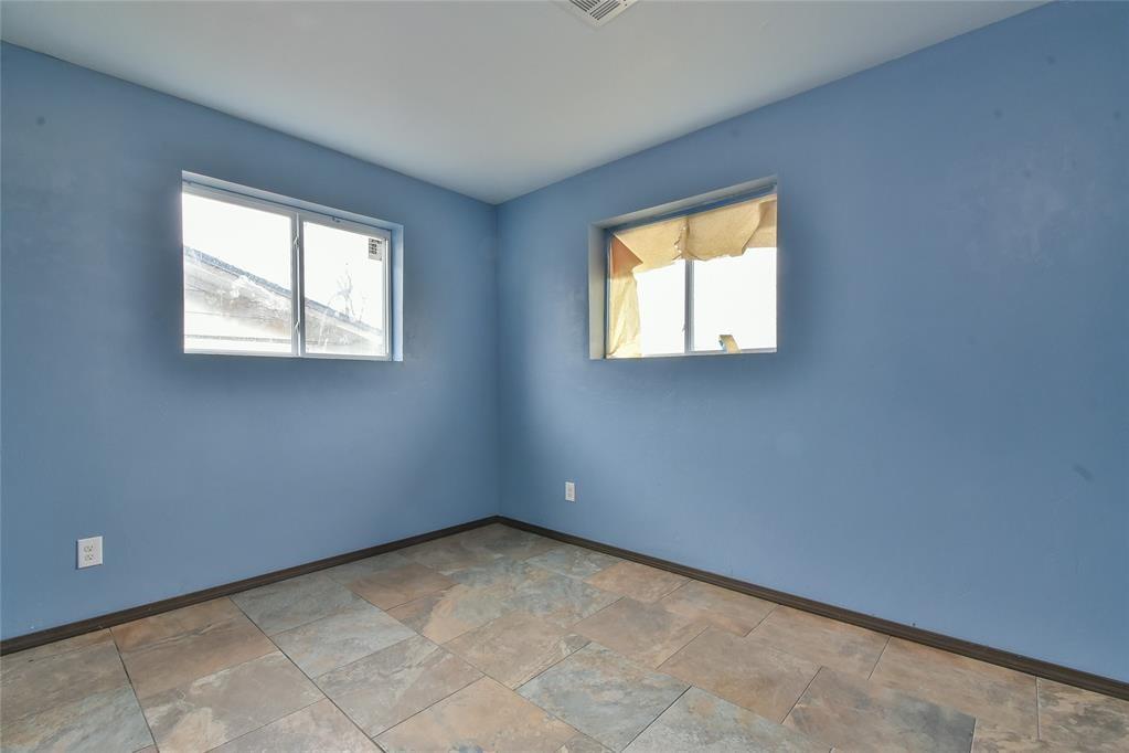 808 Ne 36th Street Property Photo 15