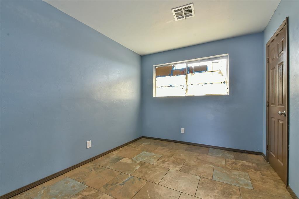 808 Ne 36th Street Property Photo 19