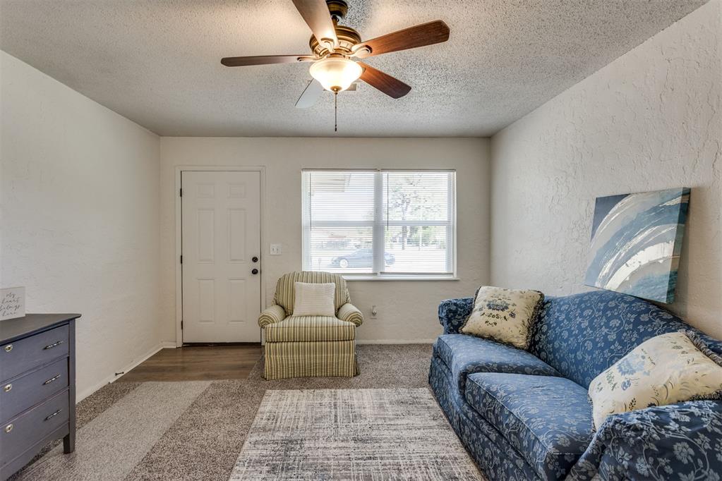 1209 N Christine Drive Property Photo 12