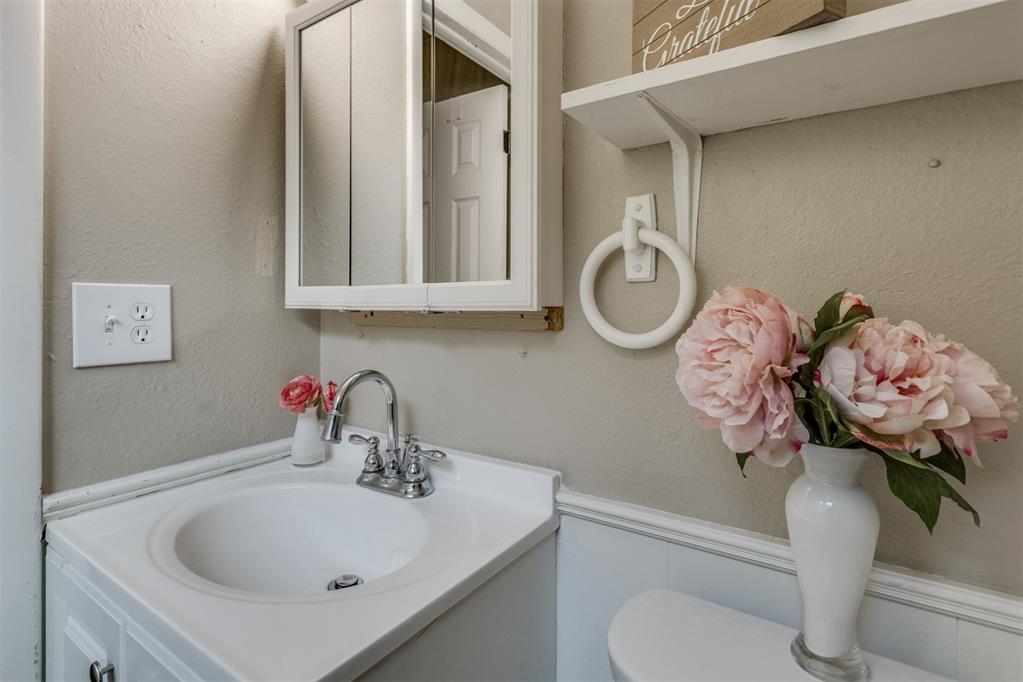 1209 N Christine Drive Property Photo 34
