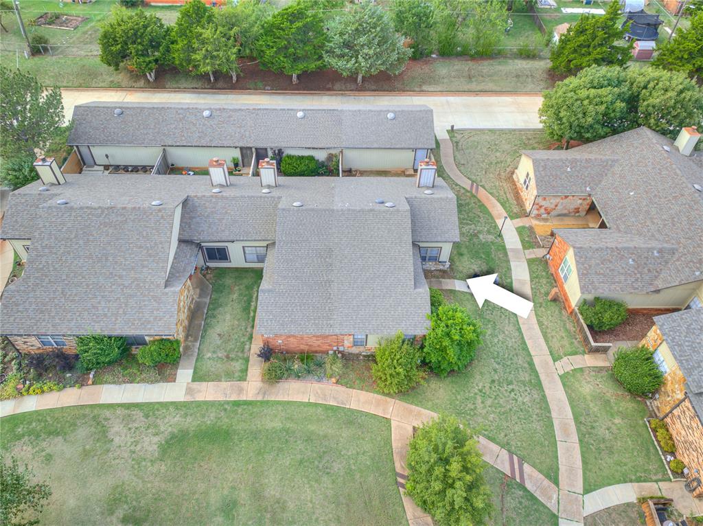 13921 Crossing Way W Property Photo 2