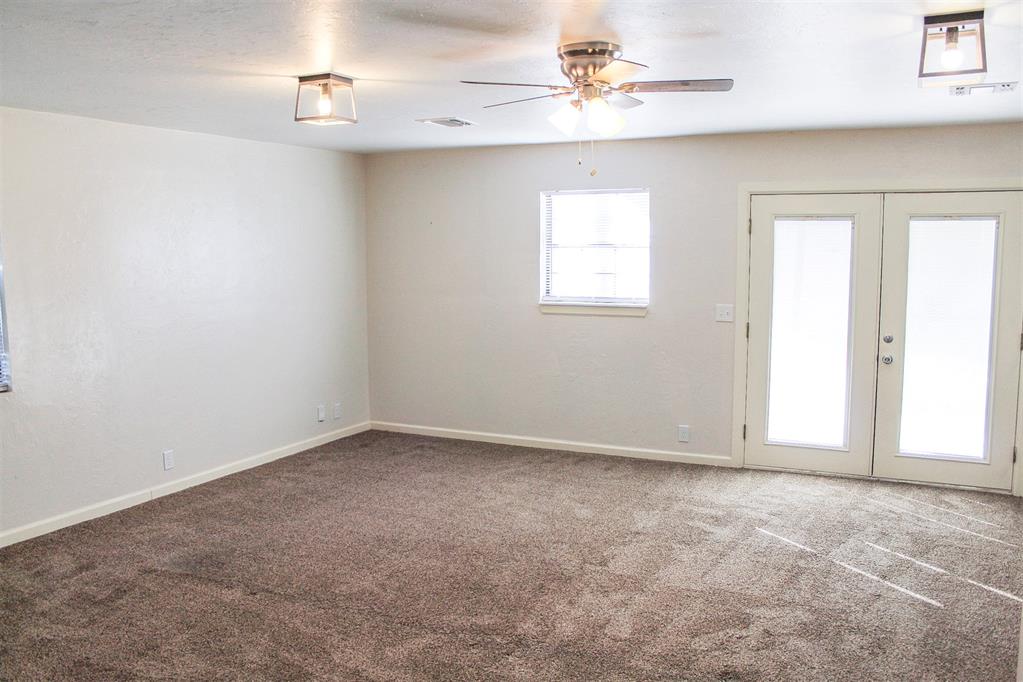 6208 Nw 54th Street Property Photo 3