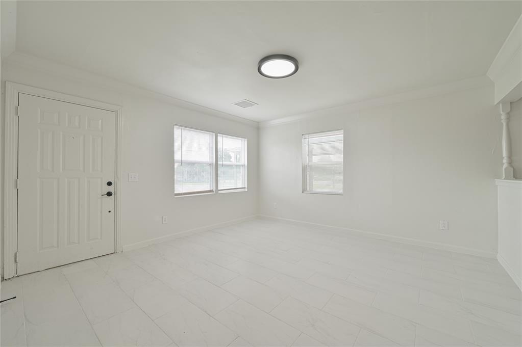 1225 Sw 41st Street Property Photo 6