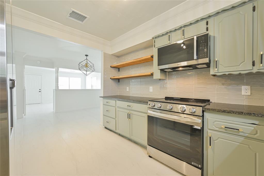 1225 Sw 41st Street Property Photo 12