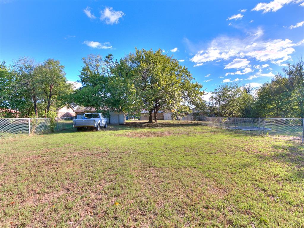 117 W Clegern Avenue Property Photo 19