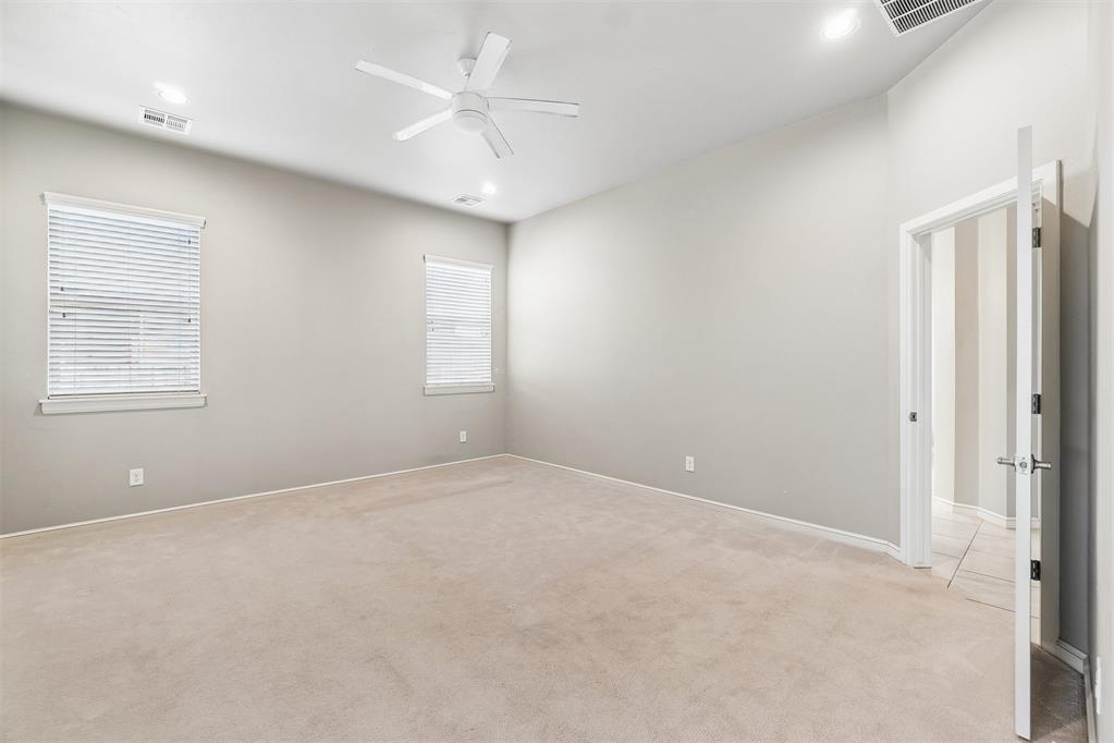 505 Nw 197th Street Property Photo 21