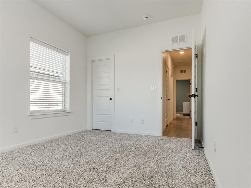 9232 Nw 144th Place Property Photo 29