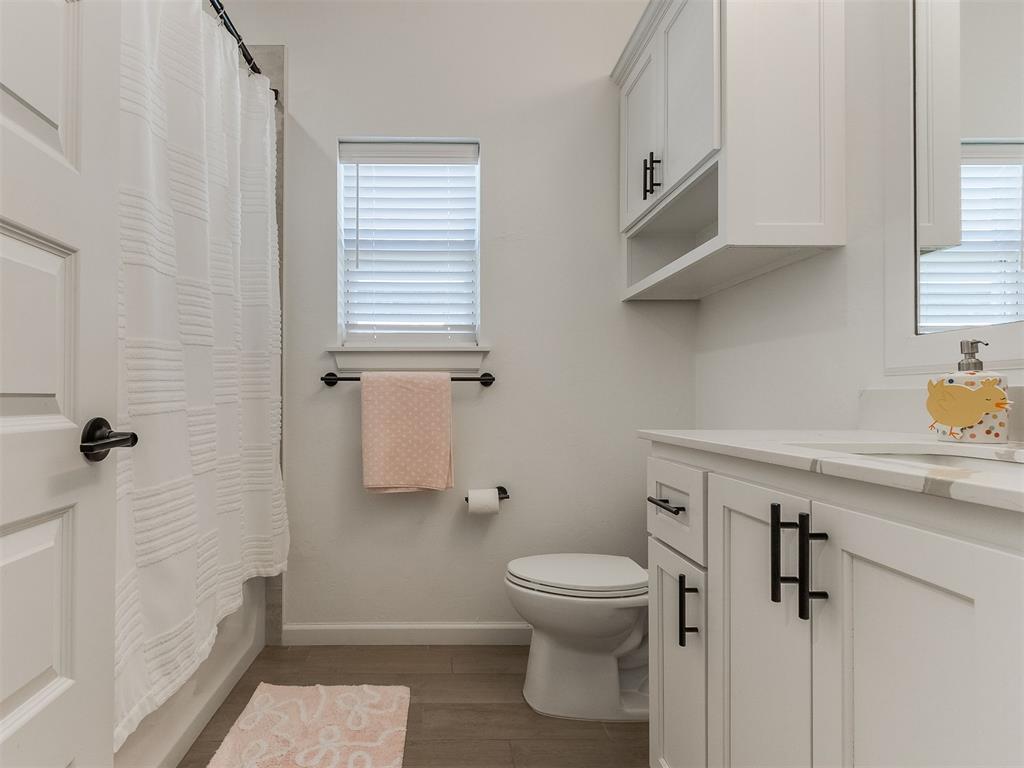 9232 Nw 144th Place Property Photo 30