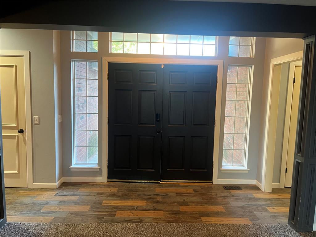 705 Copperfield Court Property Photo 12