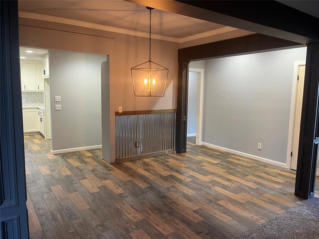 705 Copperfield Court Property Photo 16