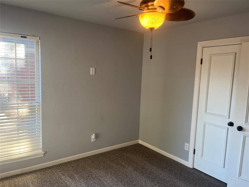 705 Copperfield Court Property Photo 31