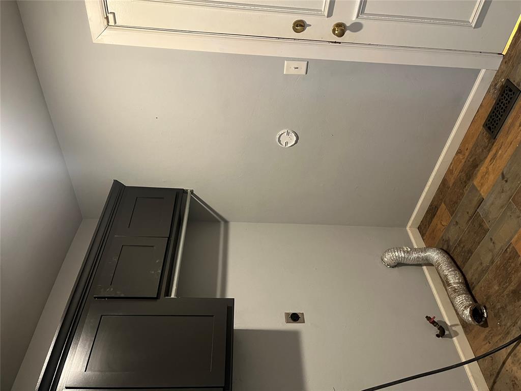 705 Copperfield Court Property Photo 44