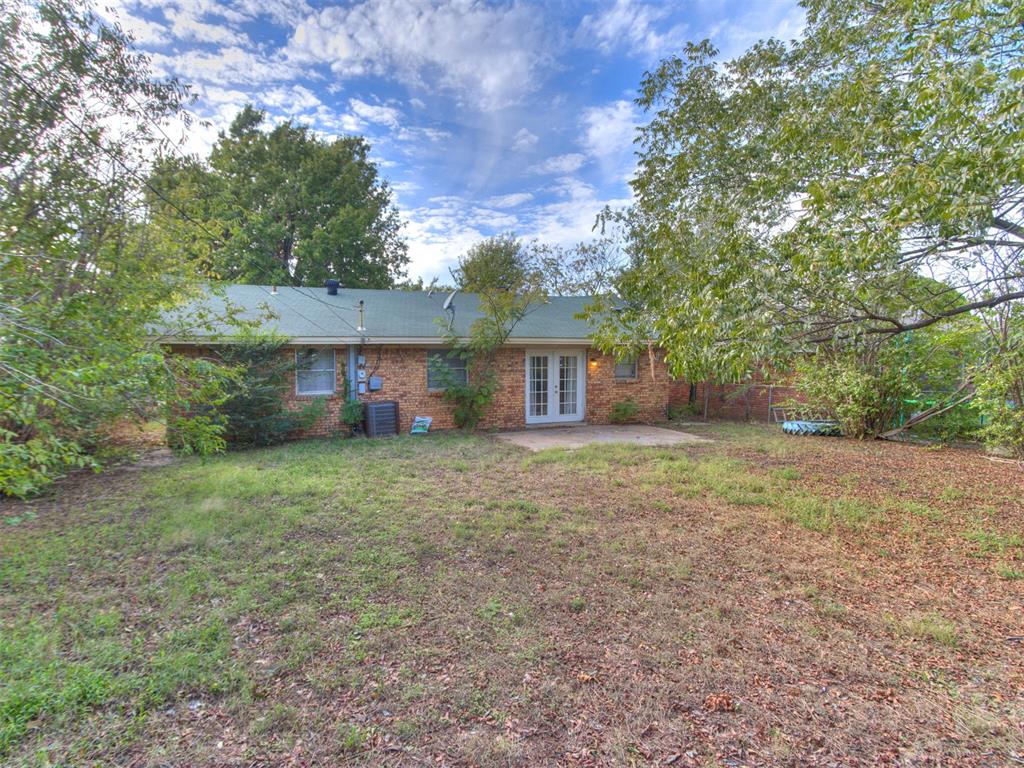 1100 Shalimar Drive Property Photo 6