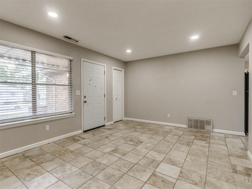 1100 Shalimar Drive Property Photo 11