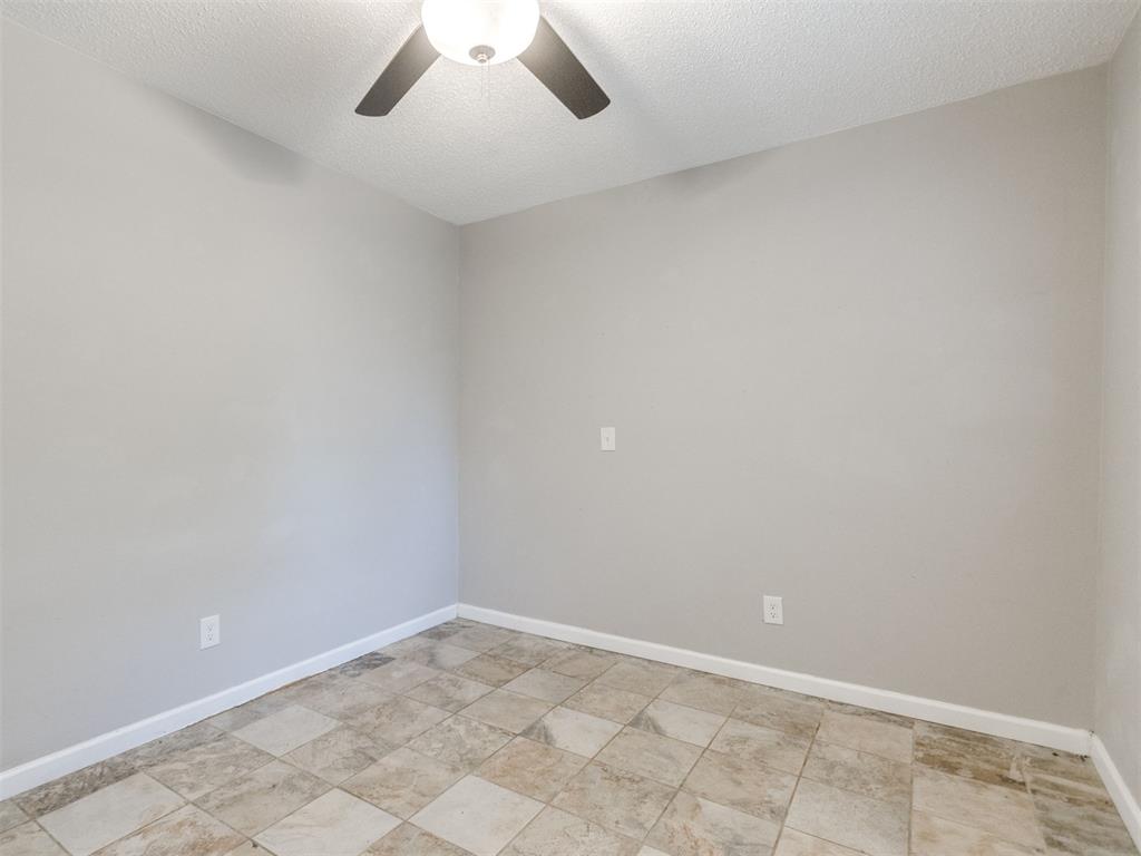 1100 Shalimar Drive Property Photo 24
