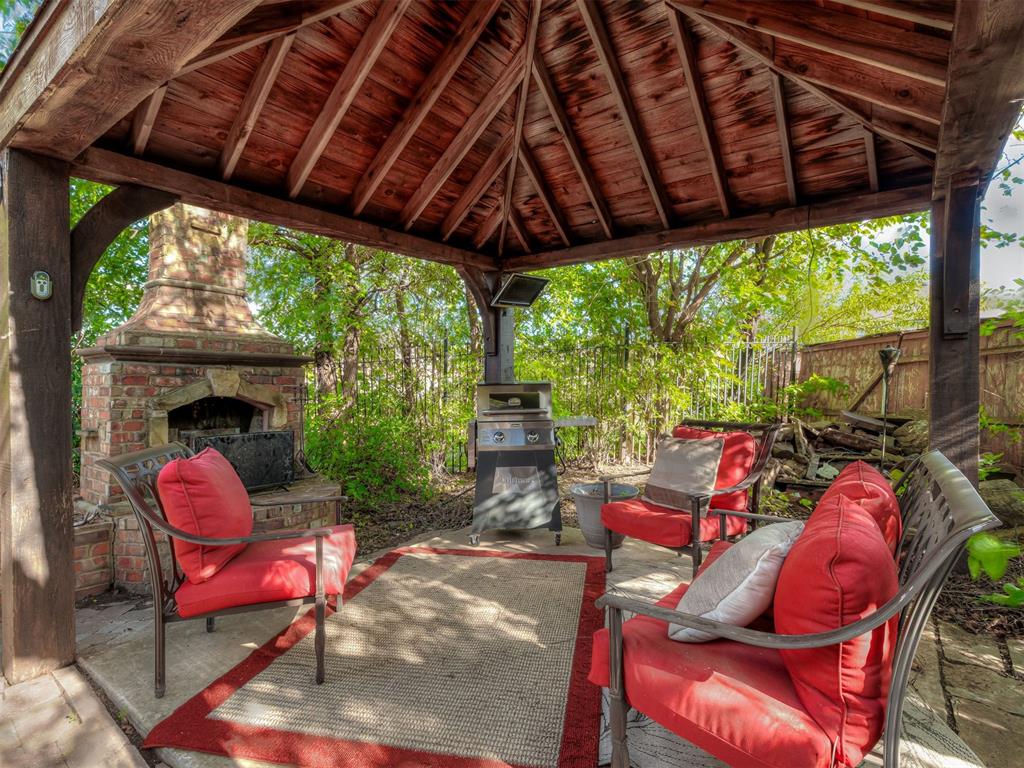 2804 Nantucket Lane Property Photo 6