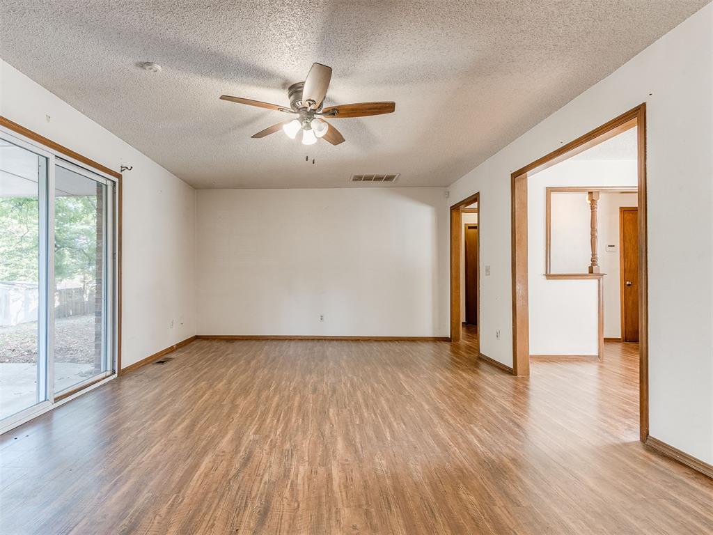 1114 N Broadview Drive Property Photo 17