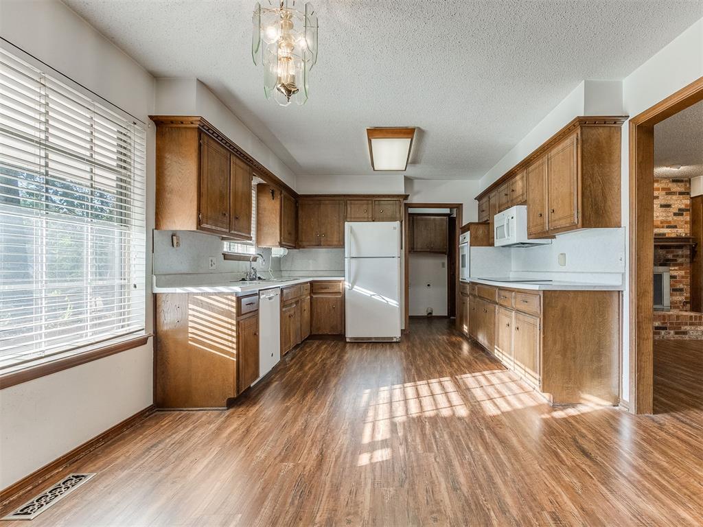 1114 N Broadview Drive Property Photo 22