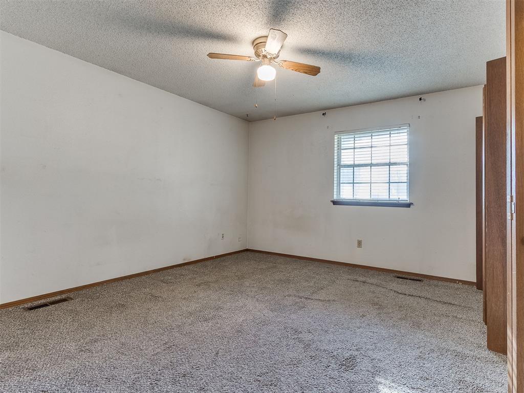 1114 N Broadview Drive Property Photo 28