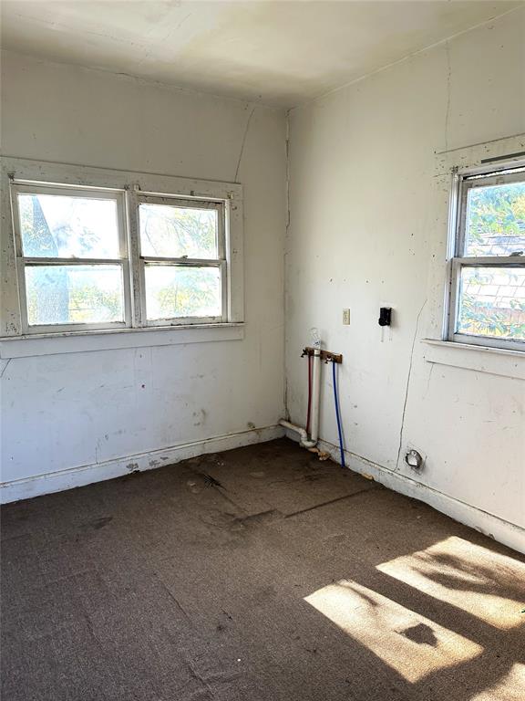 808 S Oak Property Photo 16