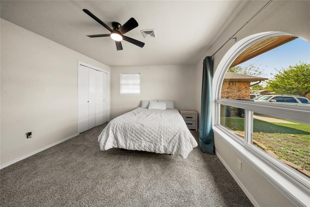 8400 S Villa Avenue Property Photo 8
