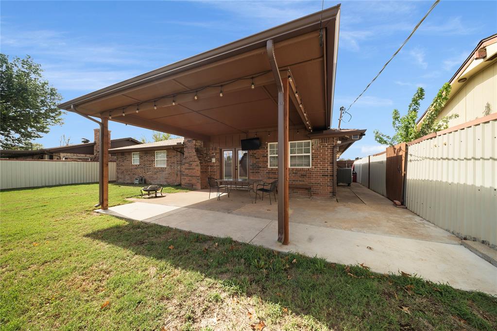 8400 S Villa Avenue Property Photo 15