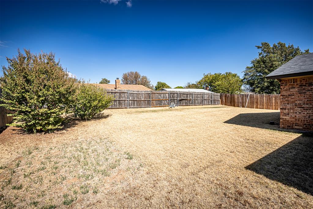 7911 Nw Echo Road Property Photo 4