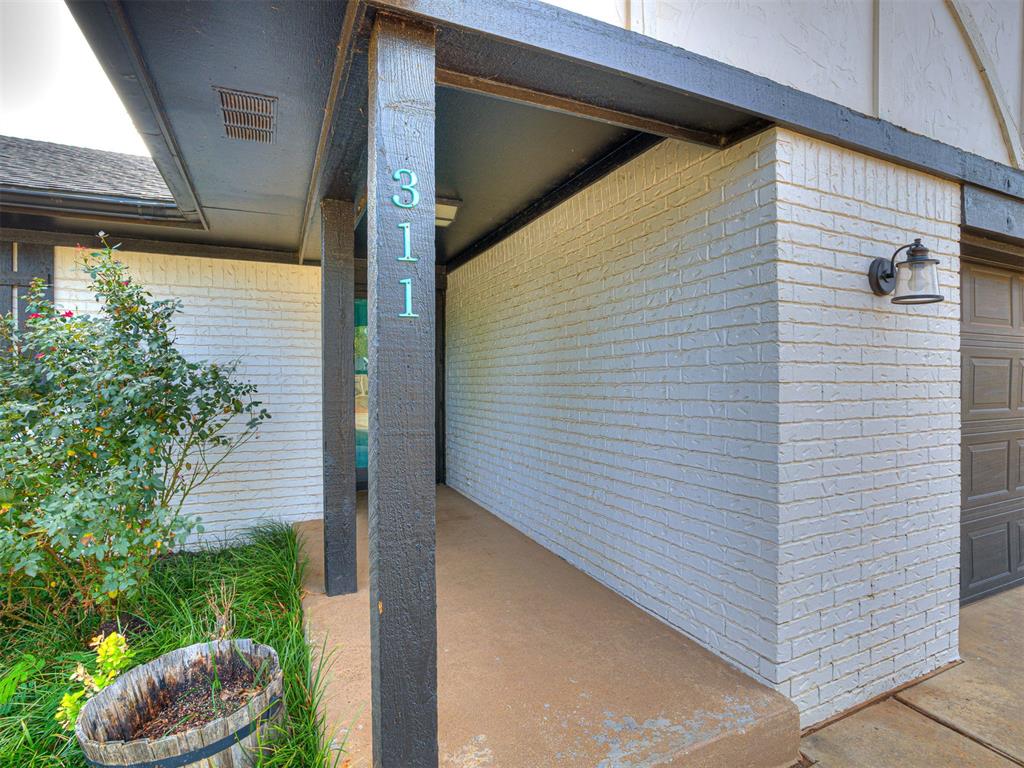 311 Christopher Drive Property Photo 13