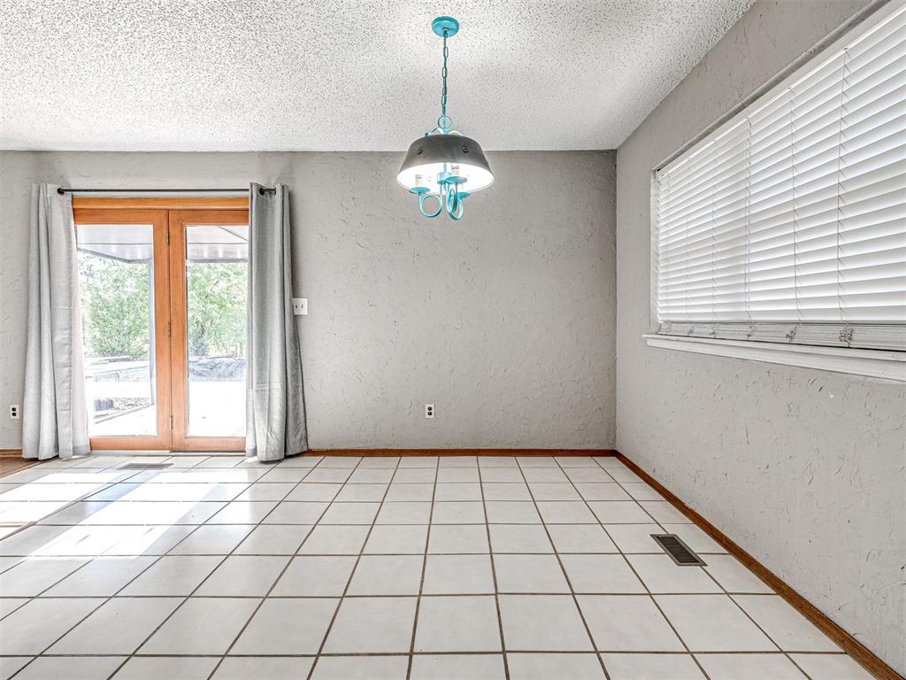 311 Christopher Drive Property Photo 27