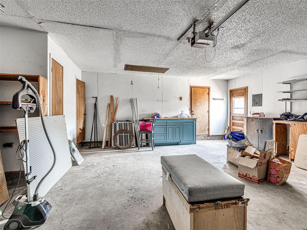 311 Christopher Drive Property Photo 33