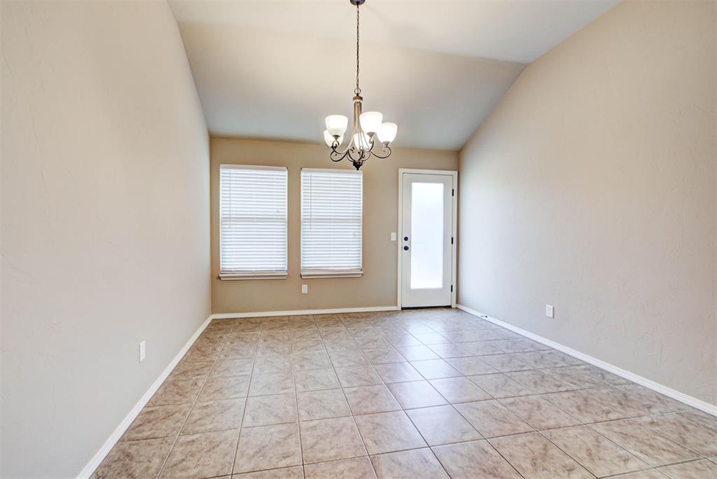 2709 Nw 186th Street Property Photo 12