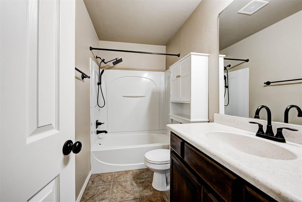 2709 Nw 186th Street Property Photo 31