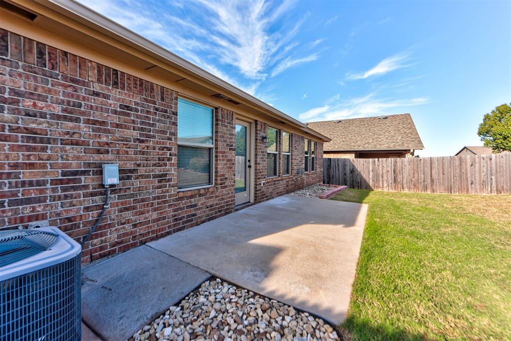 2709 Nw 186th Street Property Photo 43
