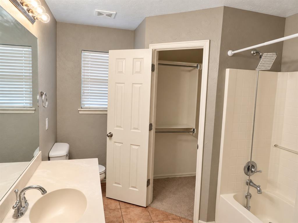 4405 Apple Blossom Circle Property Photo 7