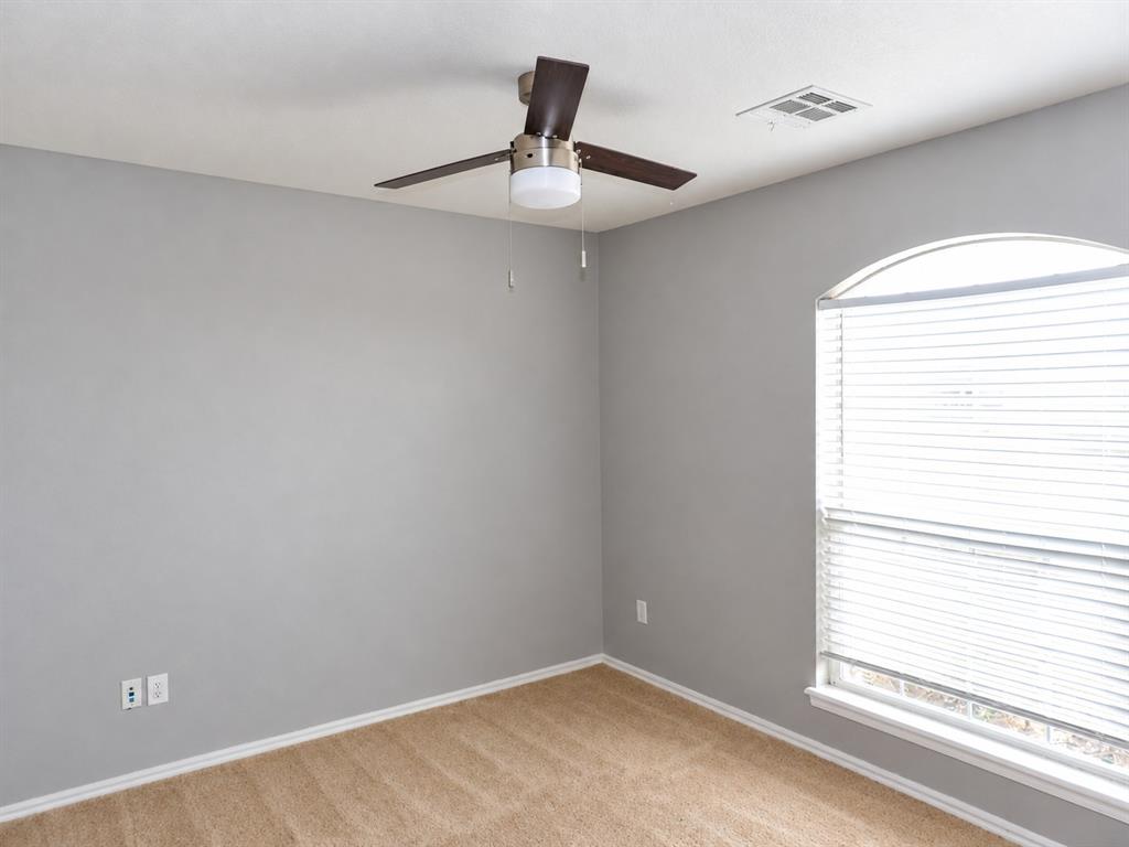 4405 Apple Blossom Circle Property Photo 8