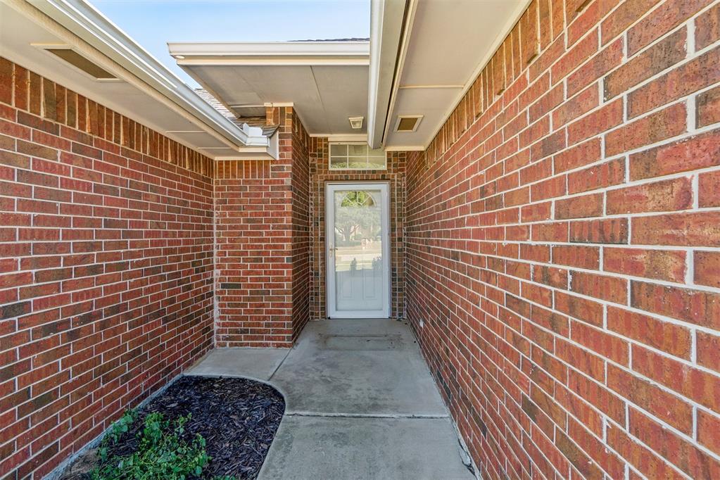 904 Sw 39th Street Property Photo 2