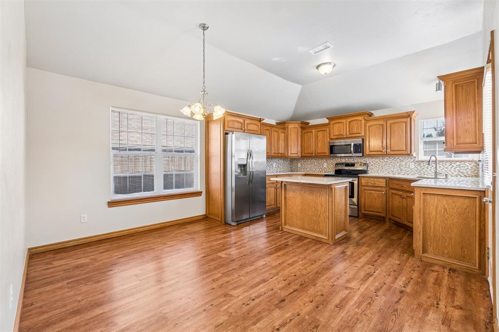 904 Sw 39th Street Property Photo 10