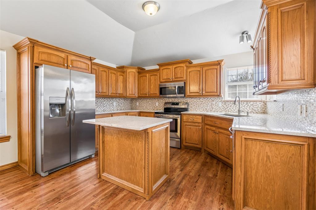 904 Sw 39th Street Property Photo 12