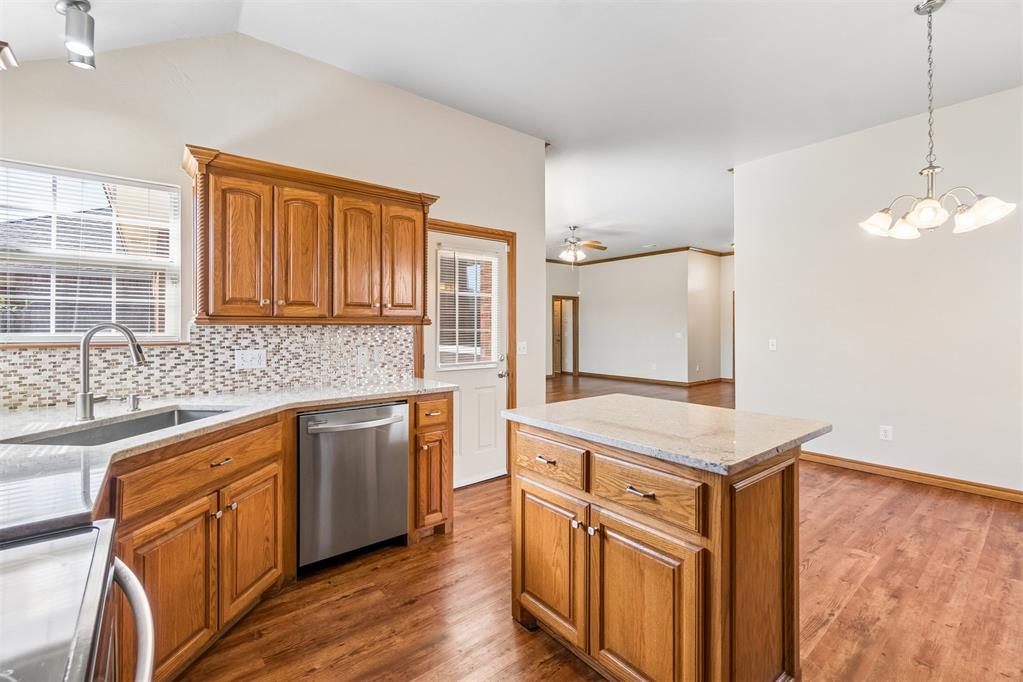 904 Sw 39th Street Property Photo 15