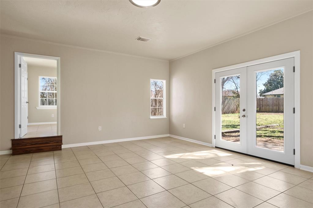3816 Nw 51st Street Property Photo 15