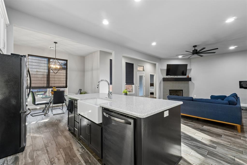17105 Barcelona Drive Property Photo 9