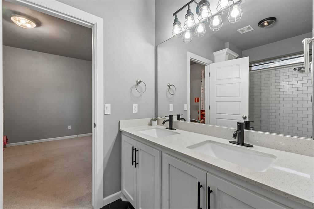 17105 Barcelona Drive Property Photo 22