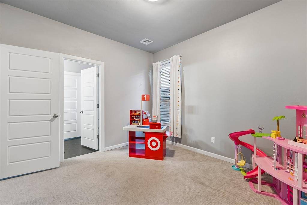 17105 Barcelona Drive Property Photo 24