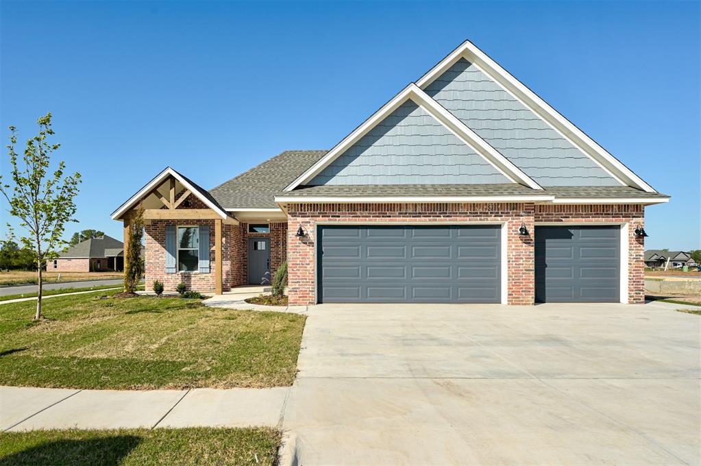 1801 Zainab Lane Property Photo 1